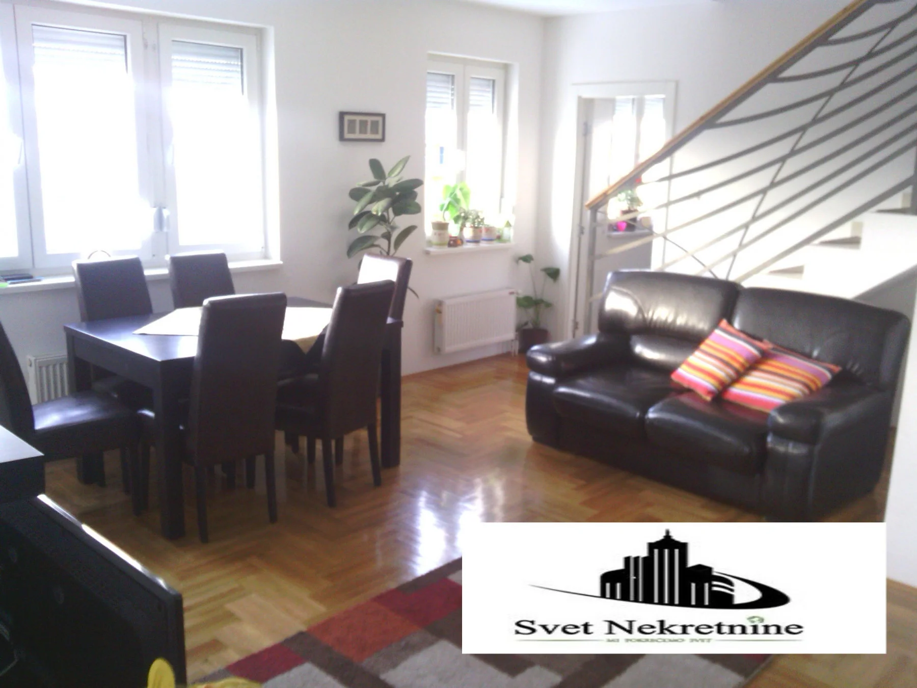 NOVI SAD.NOVO NASELJE.ČETVOROSOBAN STAN.    (Svet nekretnine, Novi Sad, Reg. br. 405)