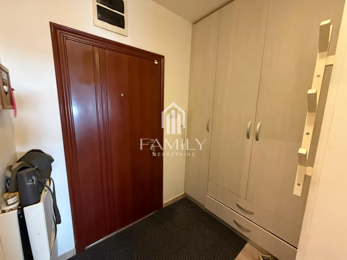 Jednoiposoban stan 41 m², Telep, Novi Sad, 2. sprat