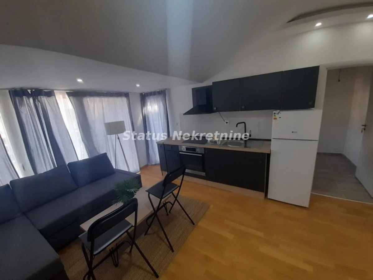 Grbavica-Useljiv Namešten Dvoiposoban stan 63 m2-065/385 8880