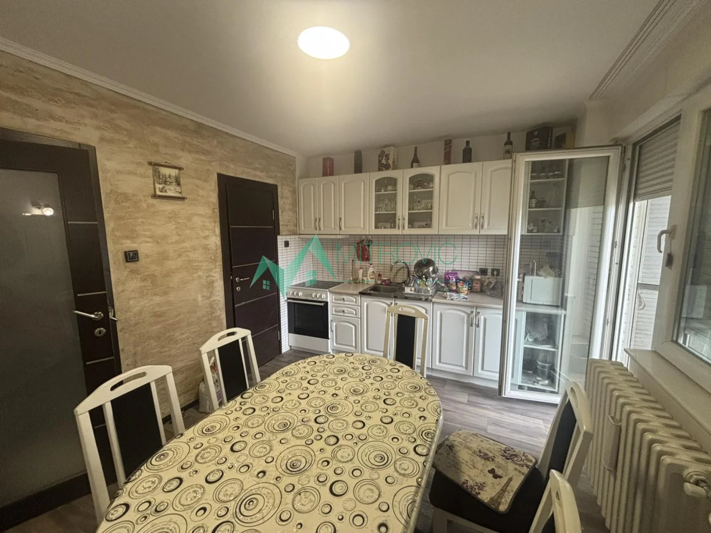 Novi Sad, Avijatičarsko naselje 60m2 