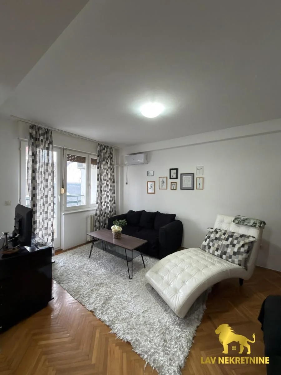 Kontakt:&nbsp;062 7445 42 (iskljucivo putem poruke poslati link ili agencijsku sifru na Viber/Whatsapp/SMS).Lav 2020 nek