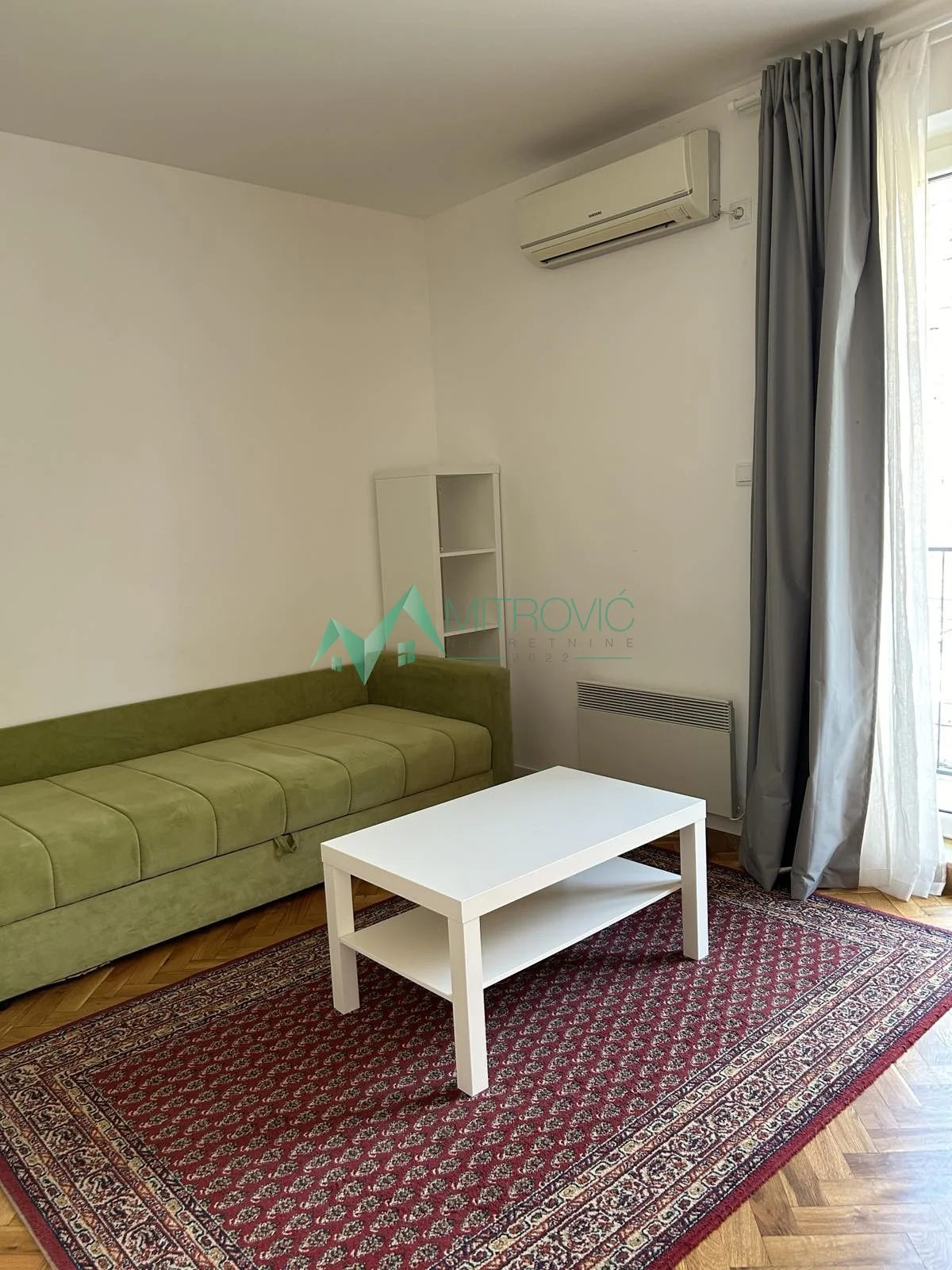 Centar - kod Futoške Pijace, renoviran jednosoban stan 25 m2 