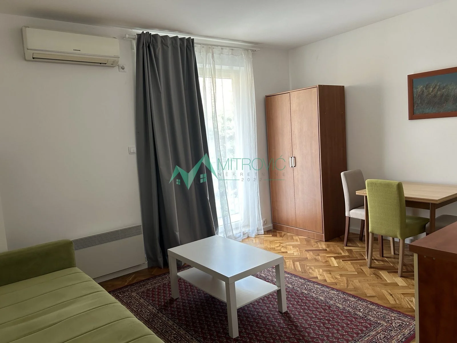 Centar - kod Futoške Pijace, renoviran jednosoban stan 25 m2 