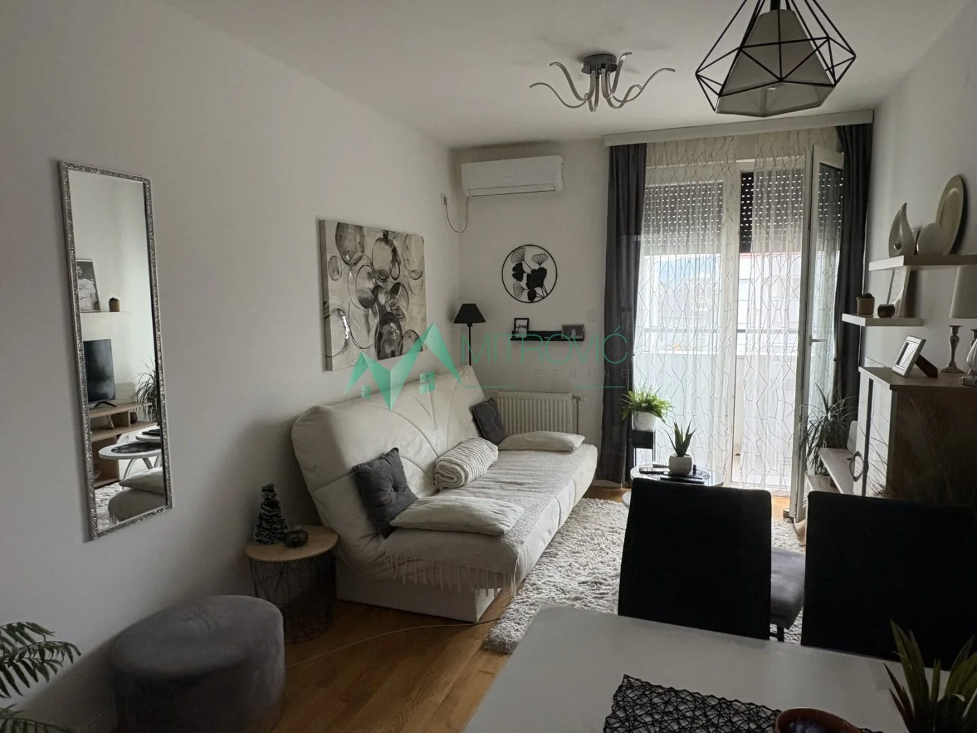 Prodaja jednoiposobnog stana – Telep, Novi Sad (Šifra:1004394)