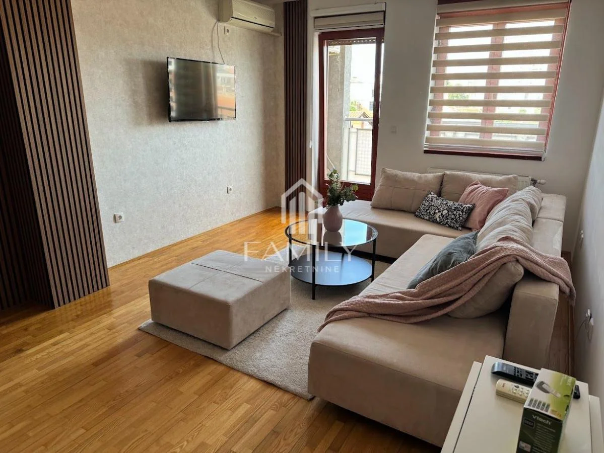Izdaje se jednoiposoban stan, 45m2, Telep
