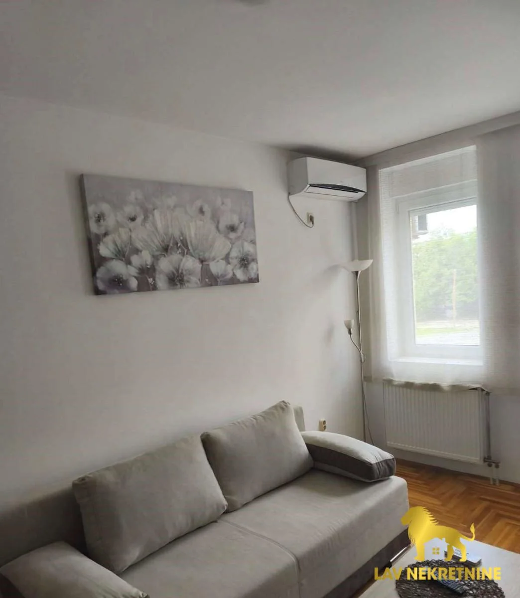 Kontakt:&nbsp;062 7445 42 (iskljucivo putem poruke poslati link ili agencijsku sifru na Viber/Whatsapp/SMS).Lav 2020 nek