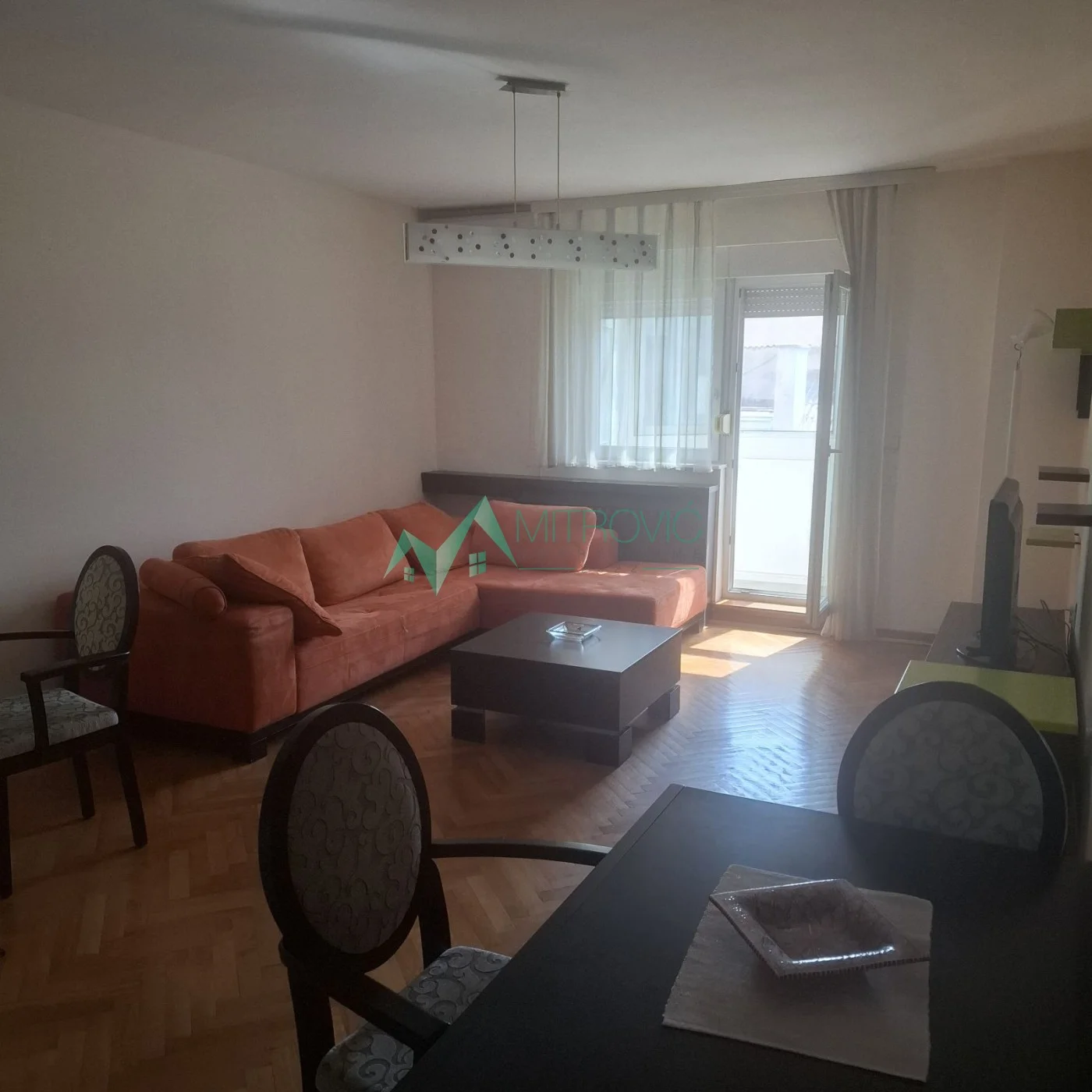 NOVI SAD, CENTAR Šifra 9102178 