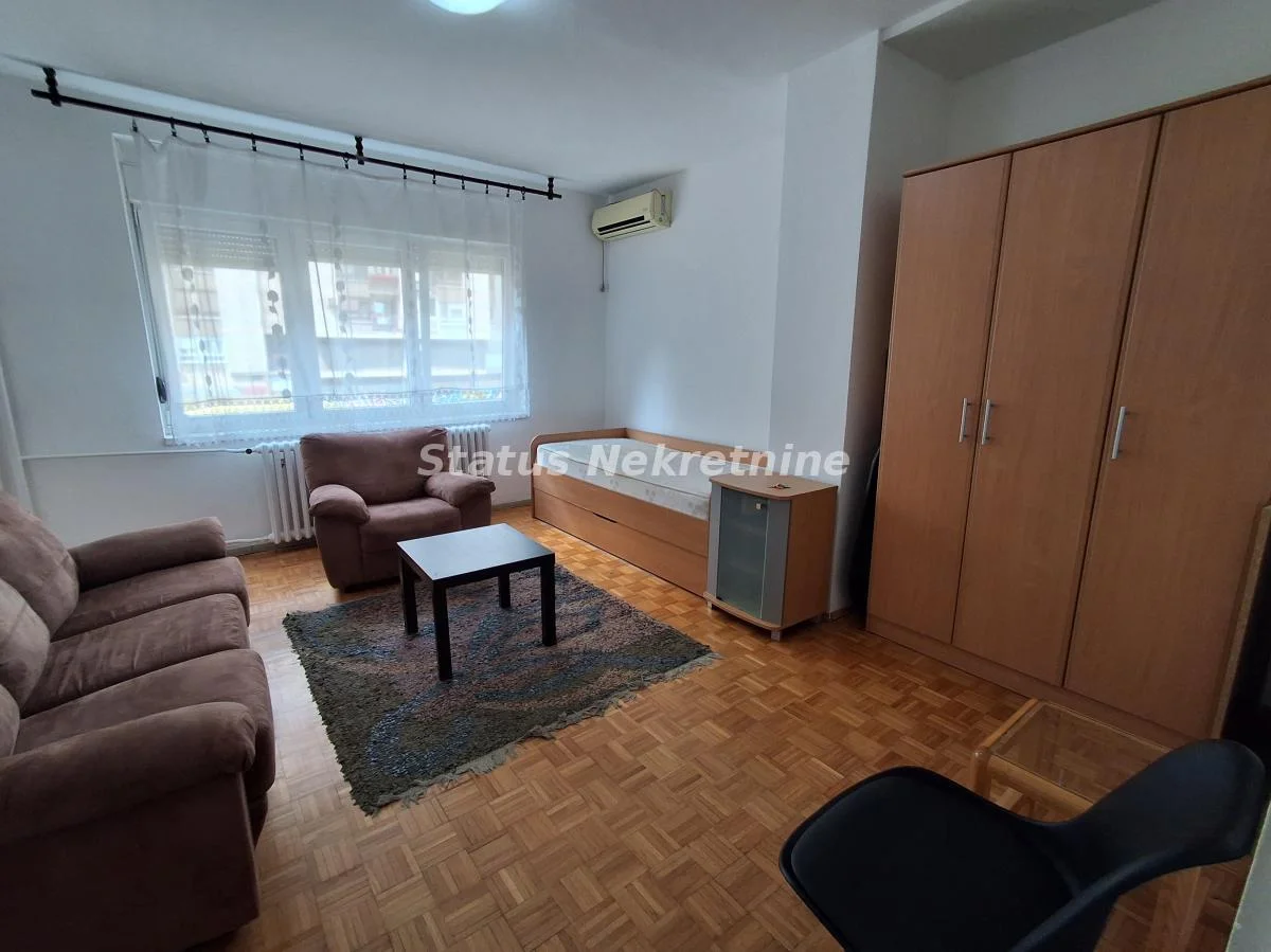 Novi Sad, Bulevar Oslobođenja - 30m2