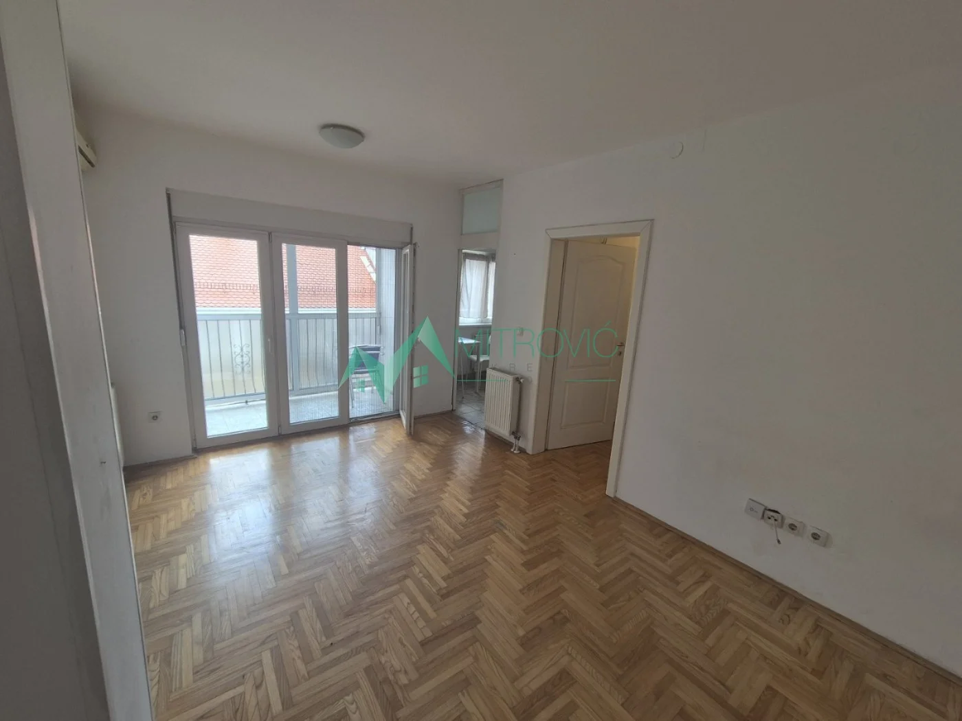 Izdaje se dvoiposoban stan na Podbari (Šifra: 9102239) 