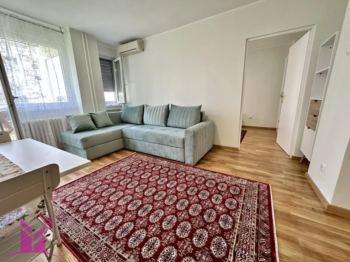 * Novi Sad - Bulevar Oslobođenja *