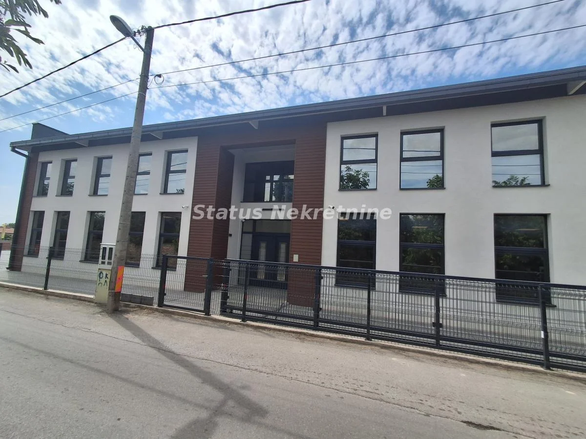 Klisa - Poslovni Prostor 234 m2 - pogodan za Kancelarije - 065 385 8880