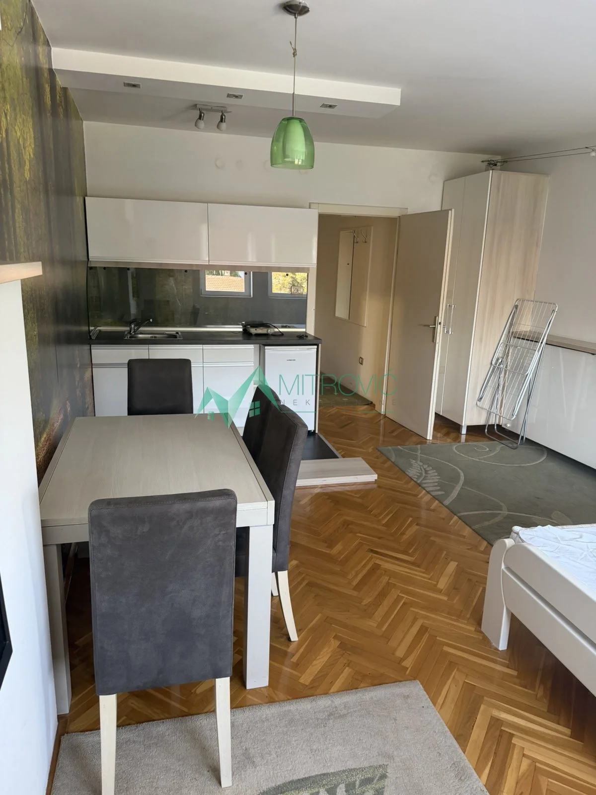 Garsonjera 28m2 na dobroj lokaciji