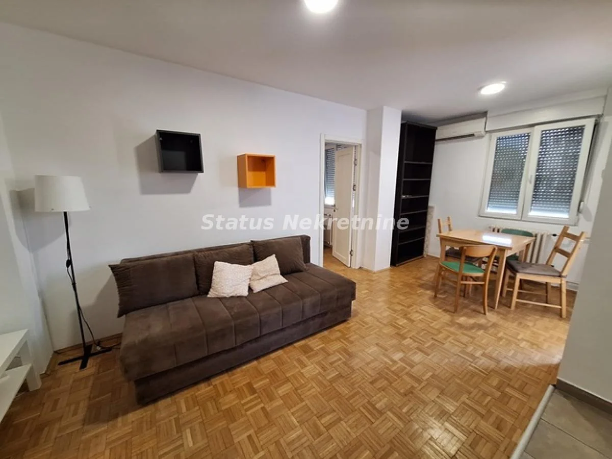 Jednoiposoban stan 41 m², Liman 4, Novi Sad, 3/16