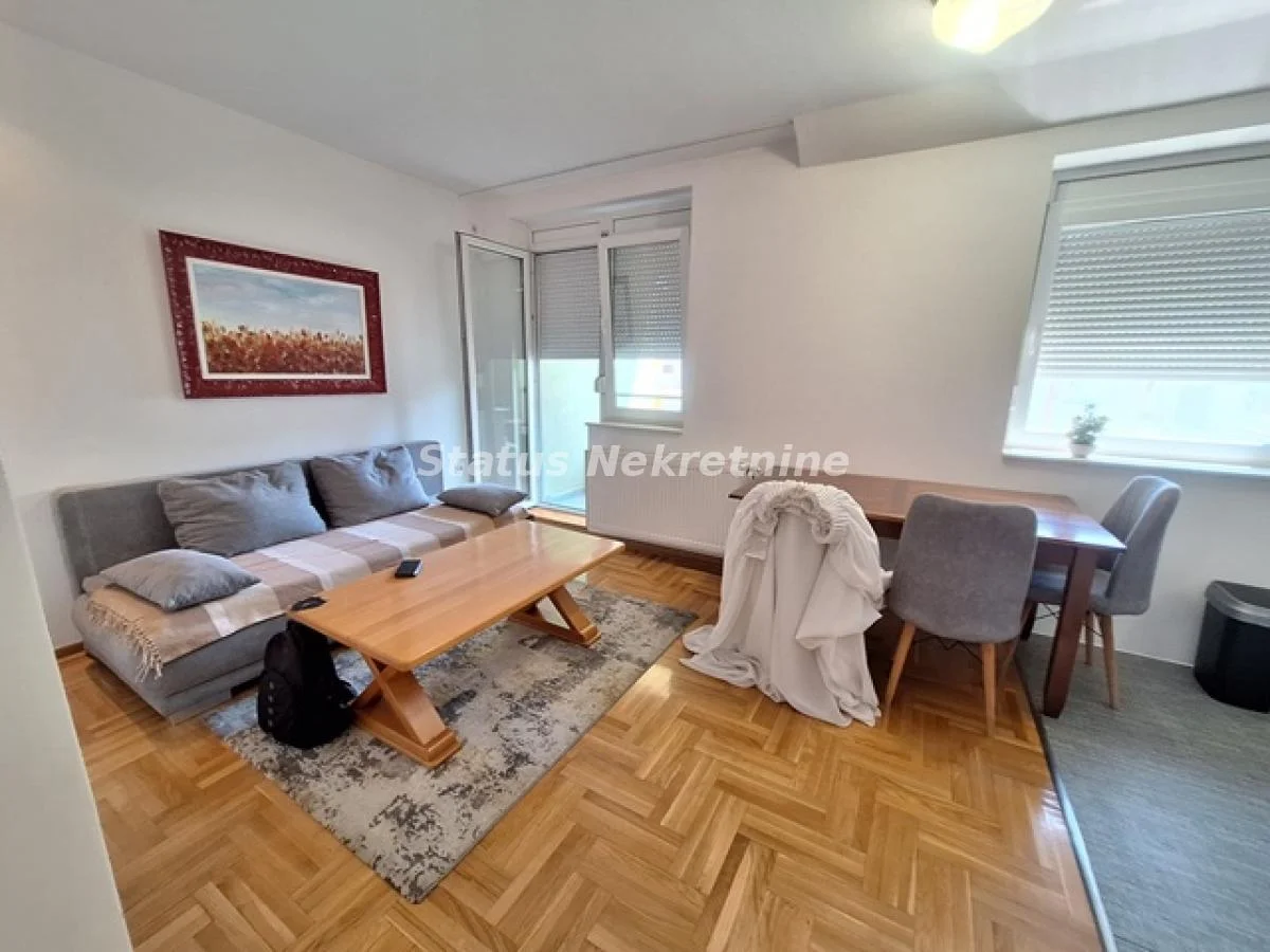 ODLIČAN TROSOBAN DUPLEX STAN 65M2 GRBAVICA 600EU