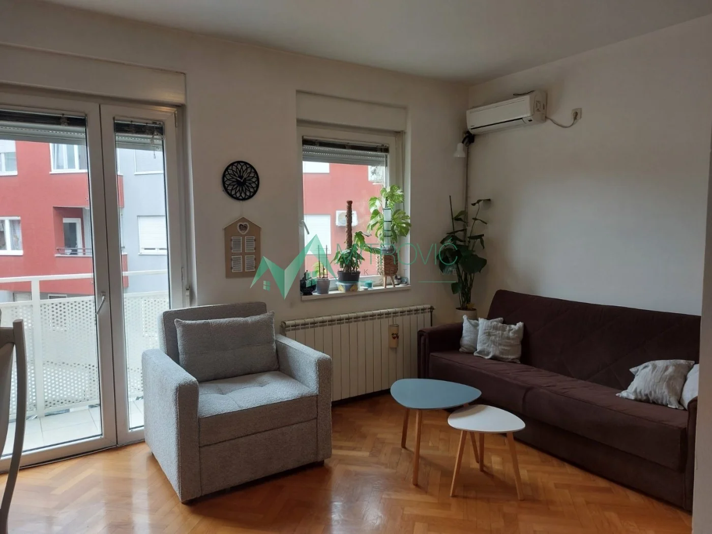Novi Sad, Grbavica - Nameštena garsonjera (šifra: 9102314) 