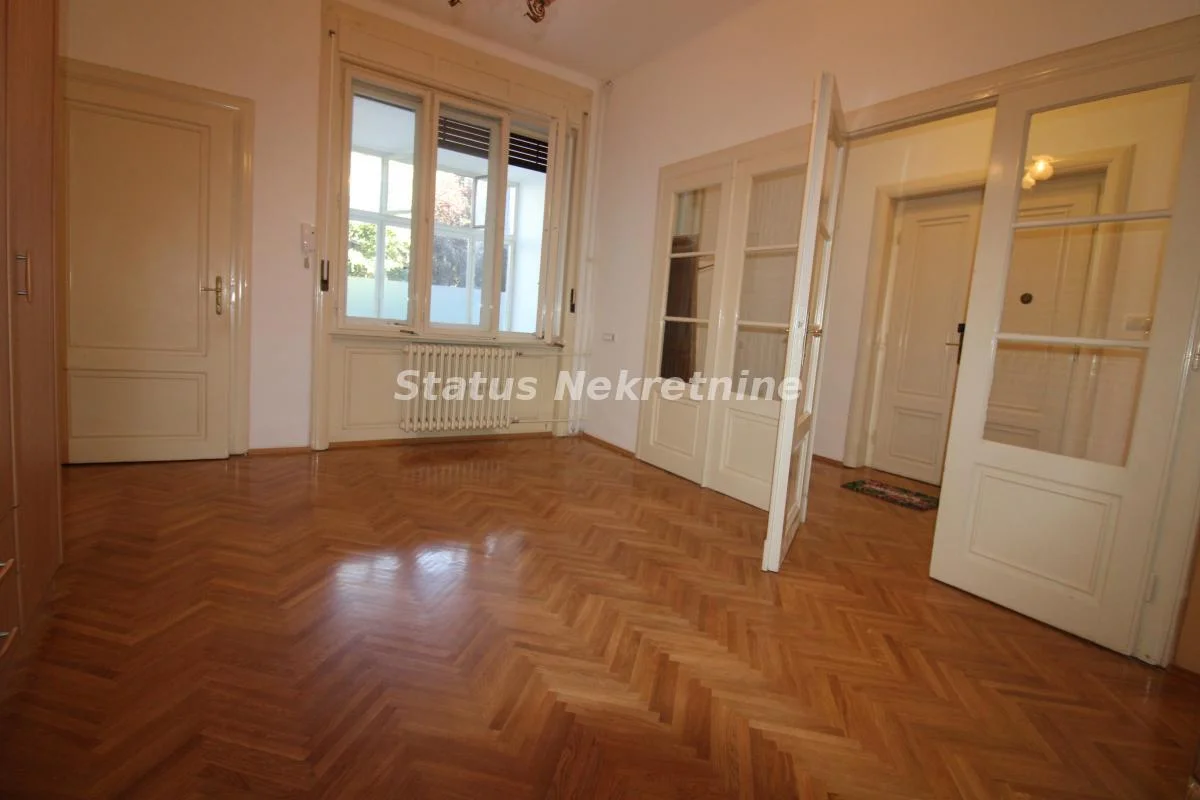 Stan 3.5 soba, 80 m², Centar, Novi Sad, prizemlje