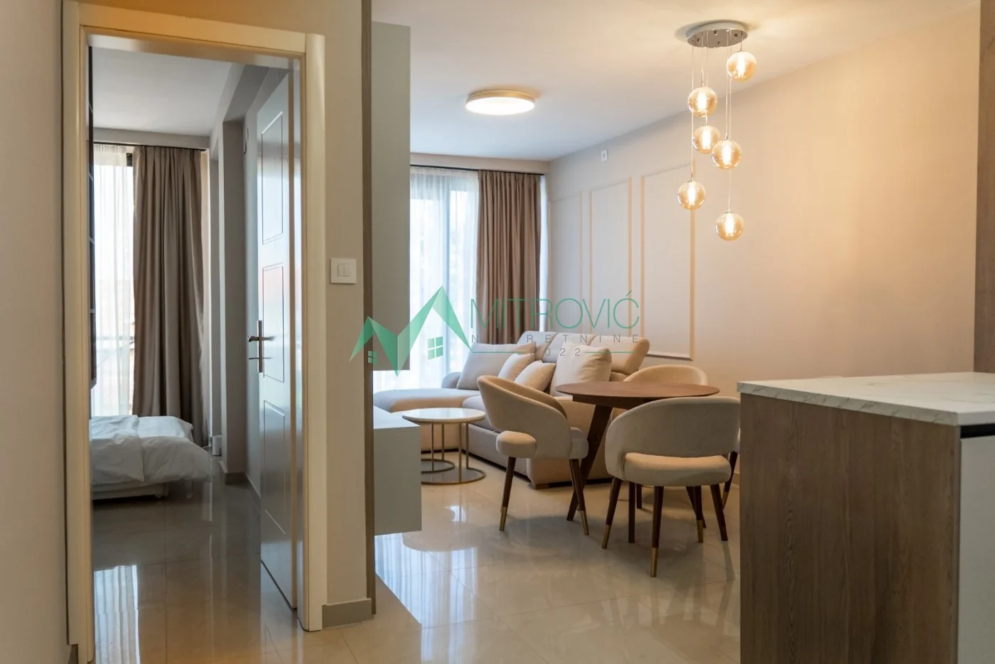 Izdaje se moderno opremljen dvosoban apartman na Adicama – 63 m² (Šifra: 9102319) 