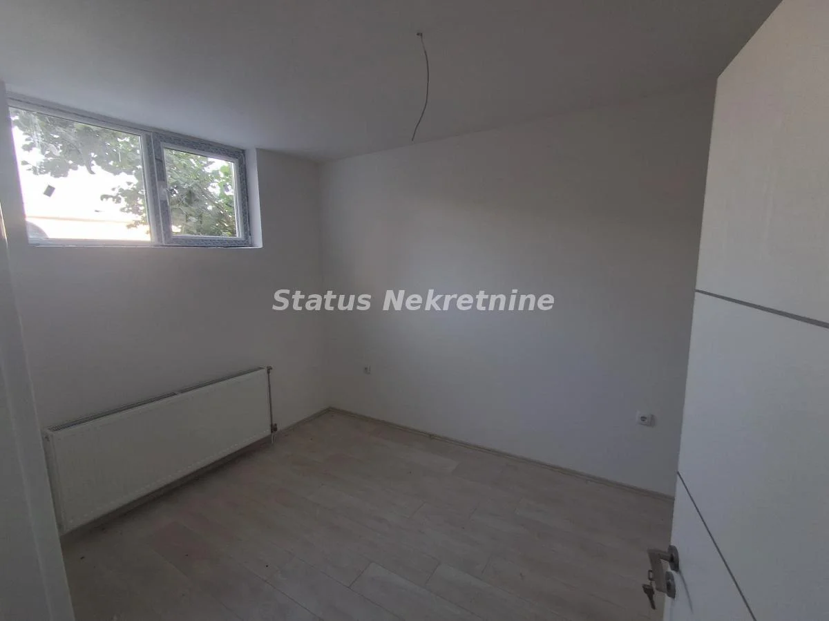Stari Futog-Uknjižen Dvosoban stan 38 m2-može Kredit za Mlade-065/385 8880