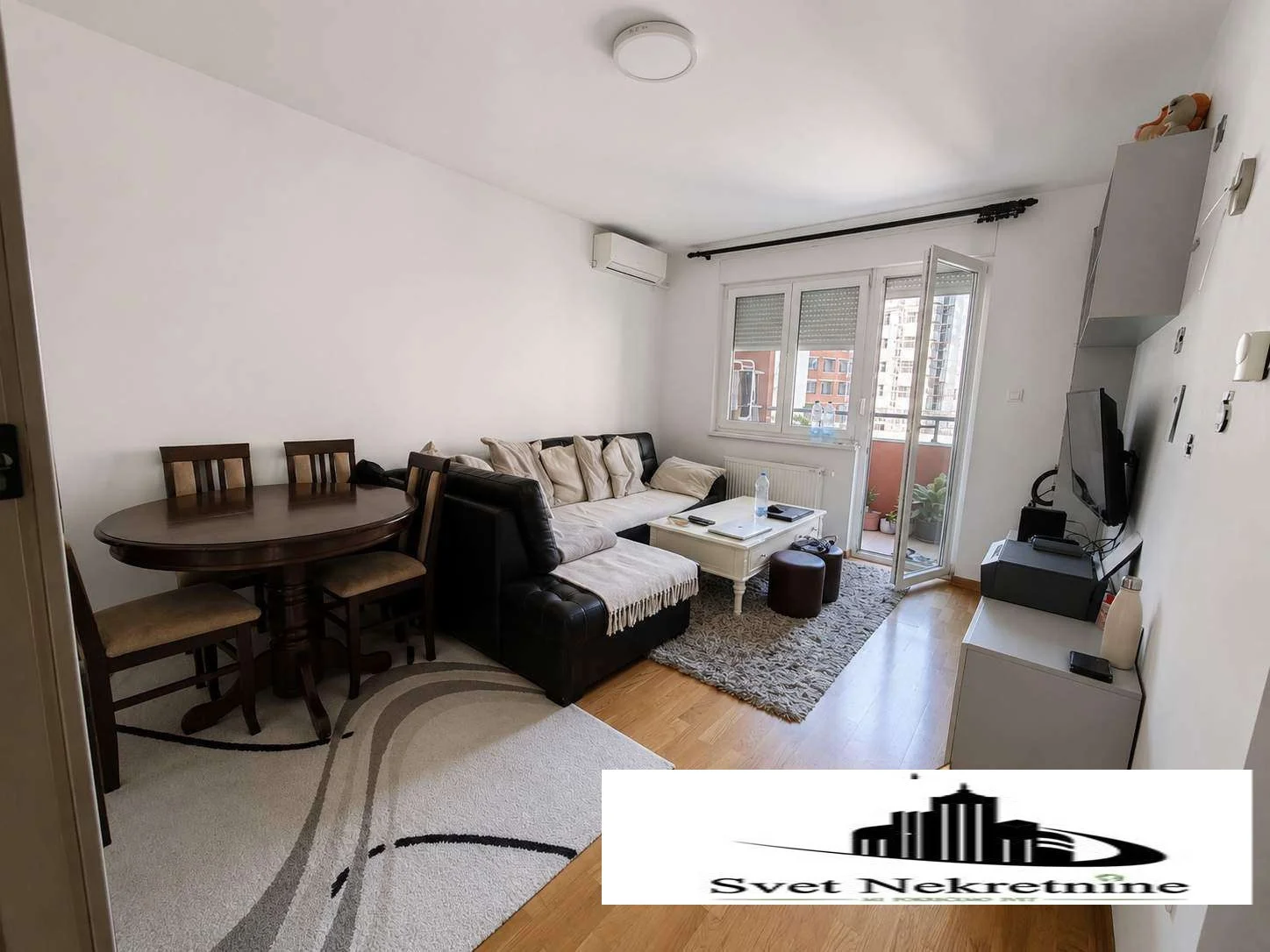NOVISAD. PODBARA. JEDNOIPOSOBAN STAN(Svet nekretnine, Novi Sad, Reg. br. 405)