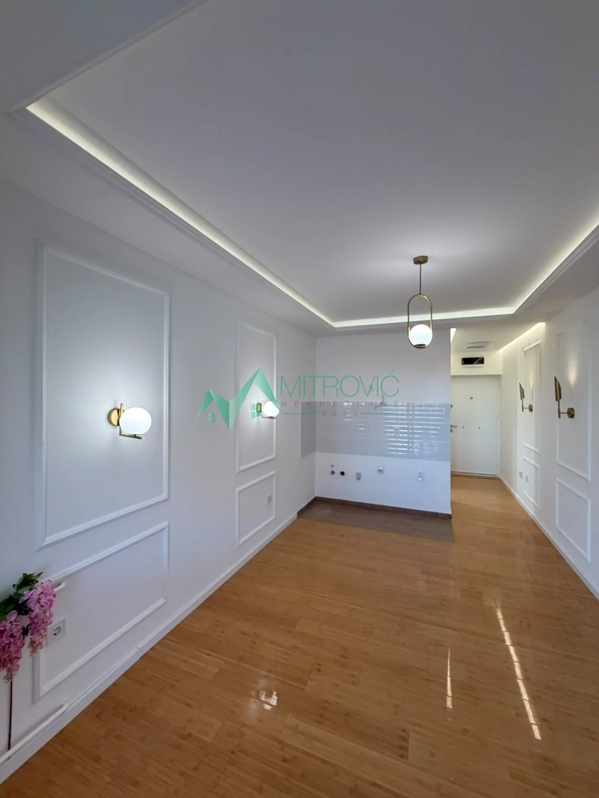Luksuzna renovirana garsonjera 26m² – Socijalno (šifra oglasa 1004589) 