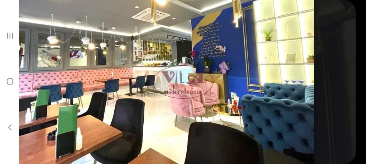 Sremski Karlovci, Centar, Stambeno - poslovni objekat -lokal u radu