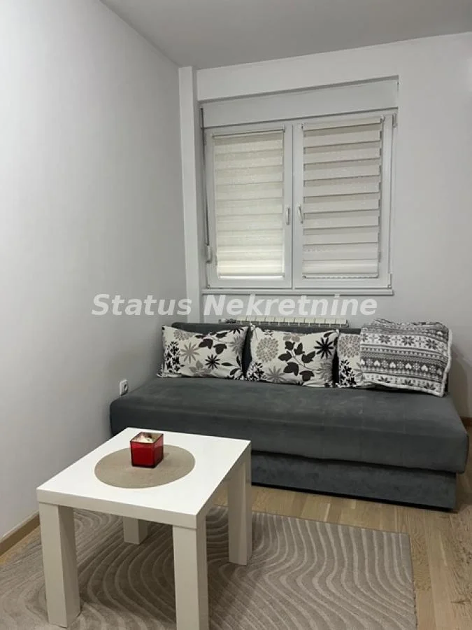 Garsonjera na Novoj Detelinari, Novi Sad, 27 m²