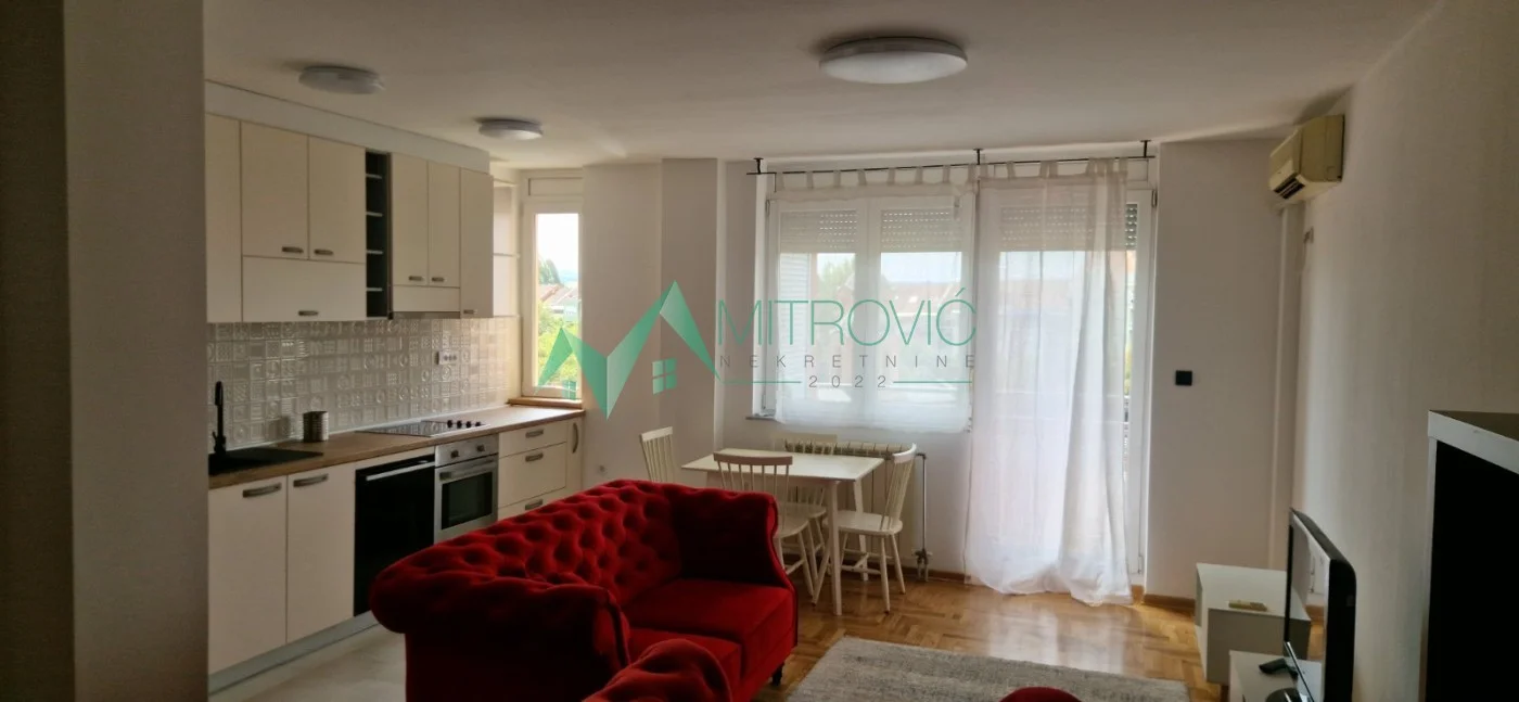Dvoiposoban namešten stan, 65 m² - Detelinara ( ID: 9102382 ) 