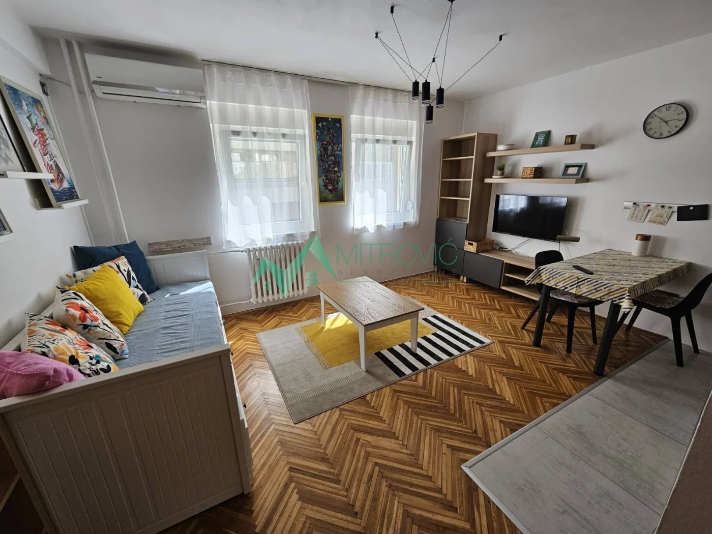 Bulevar Oslobođenja - Renovirana garsonjera 25m2 