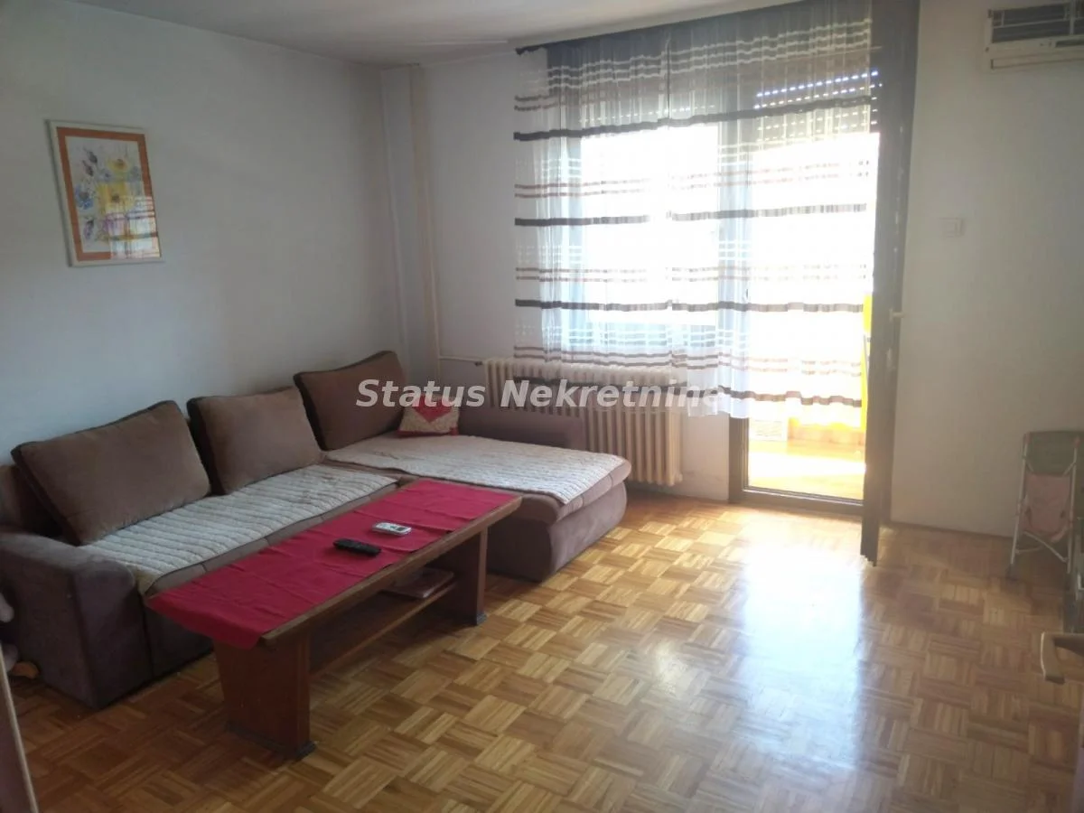 Dvosoban stan-56m2-Novo naselje