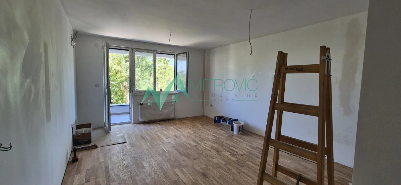 Novi Sad, Salajka - Two-and-a-half-room apartment 74m2