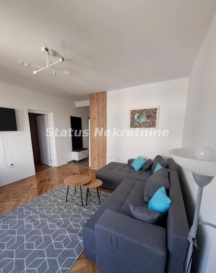 Novi Sad, Đorđa Rajkovića-jednoiposoban stan 34m2