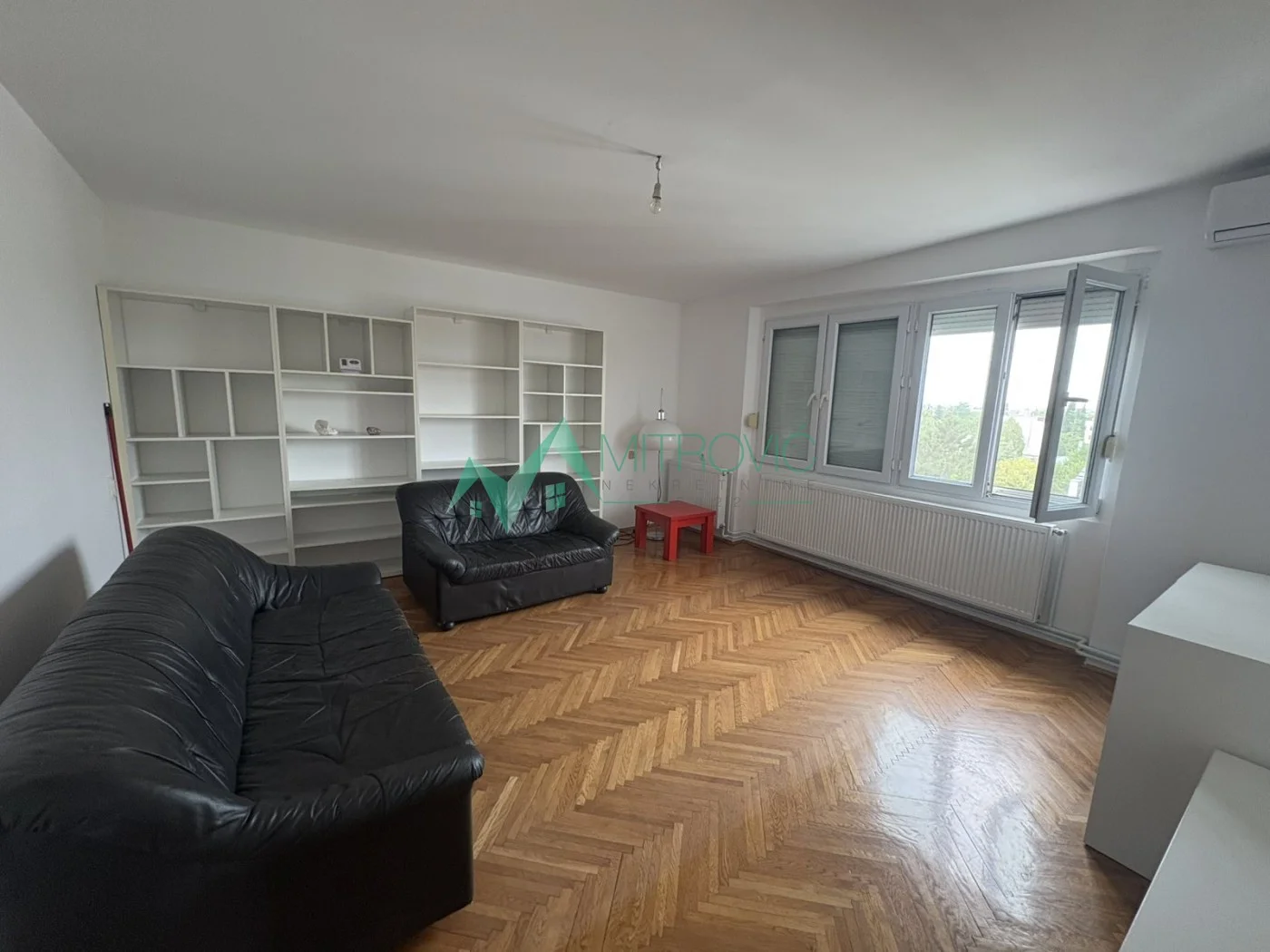 Dvosoban stan na Adamovićevom naselju (Šifra: 1004615) 