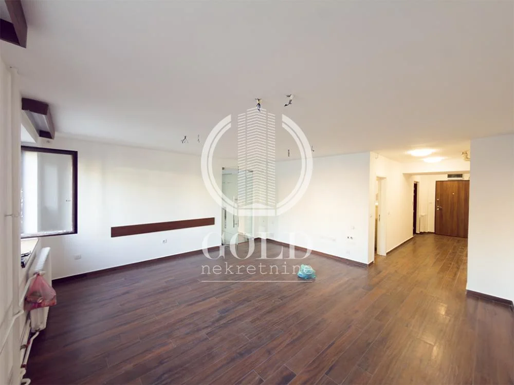 Prodaja-dva stana-Bulevar p Pavla-82+23 m2.Ključ u agenciji ID#12151