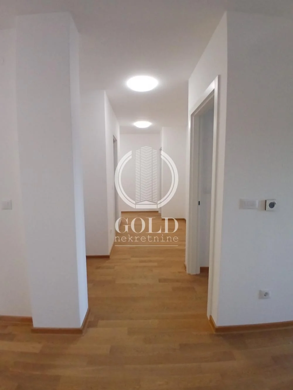 PRODAJA-TROSOBAN STAN-TELEP-NOVI SAD-78m2 ID#12874