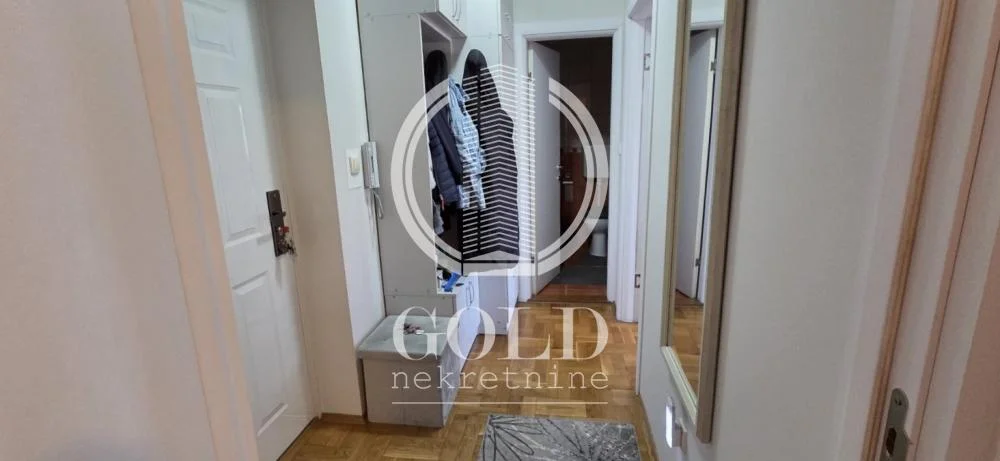 STAN NA PRODAJU-JEDNOIPOSOBAN-NOVI SAD-SALAJKA 44m2 ID#12760