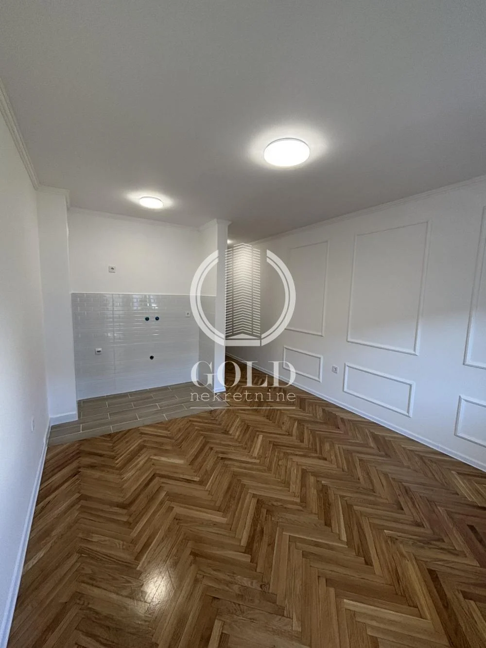 PRODAJA - 25M2 - GARSONJERA - NOVA DETELINARA ID#12731