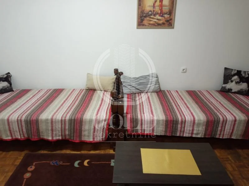 Novi Sad-Grbavica, Bulevar Cara Lazara, 37.00m2 ID#12969