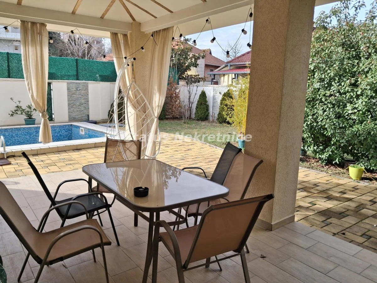 Novi Sad, Sremska Kamenica - Lux kuća - Tatarsko brdo 200m2