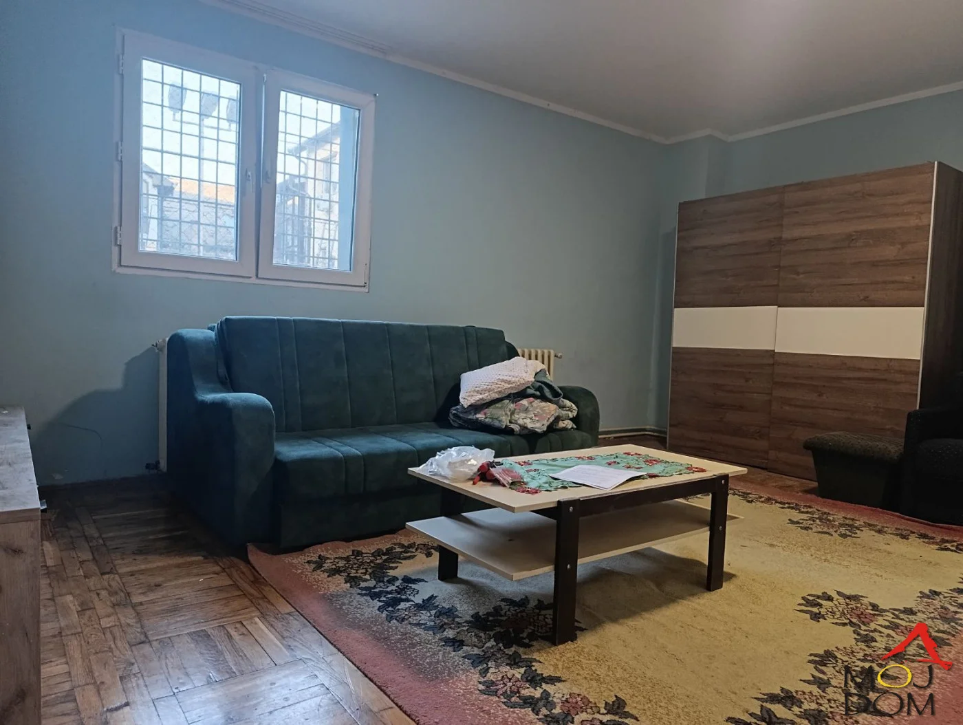 

Na prodaju dvorišni stan u strogom centru Novog Sada, smešten u mirnom i lepo uređenom dvorištu sa malim brojem stanara. Nekretnina predstavlja odličnu osnovu za adaptaciju i investiciju, sa posebno velikim potencijalom za izdavanje po 