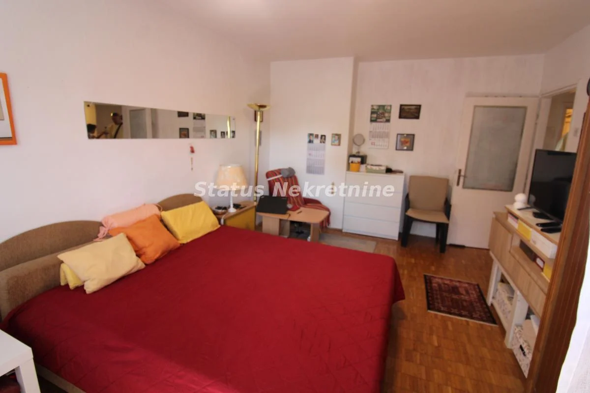 Dvosoban stan 53 m², Detelinara, Novi Sad, 3. sprat