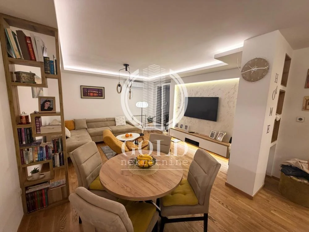 PRODAJA-STAN-DETELINARA-NOVI SAD-Dvoiposoban stan 67m2 ID#11809