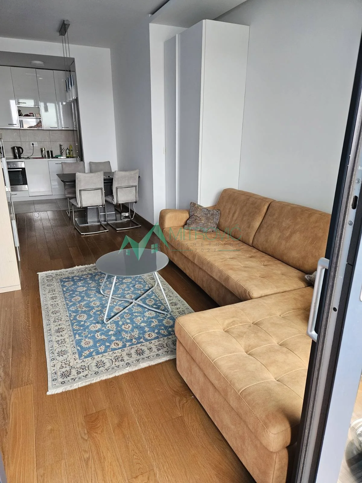 DVOSOBAN STAN | CENTAR NS | PARKING (ID: 9102524) 