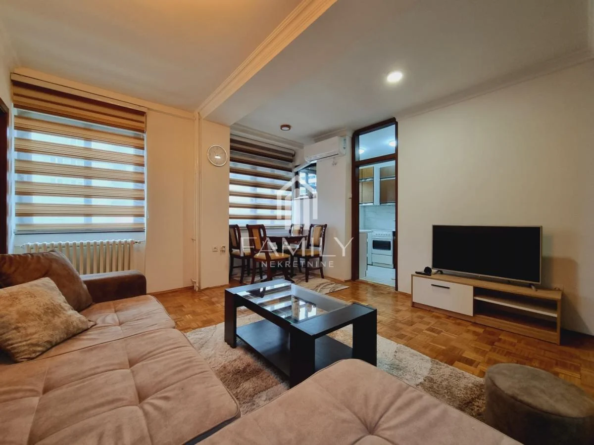 Jednoiposoban stan od 48 m² u Železničkoj ulici
