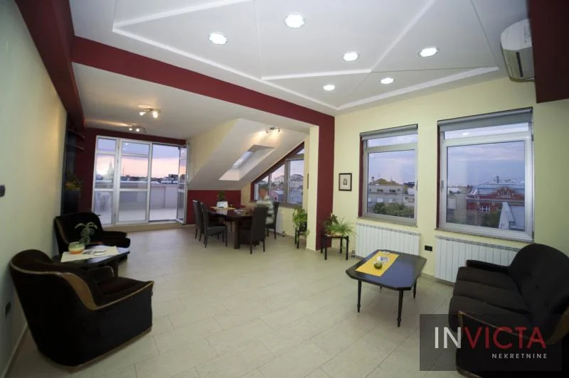 Penthouse - strogi centar, pešačka zona