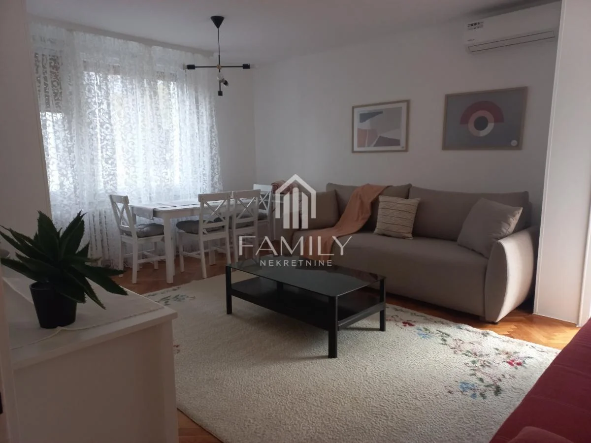 Dvoiposoban stan 55 m², Grbavica, Novi Sad, 1. sprat