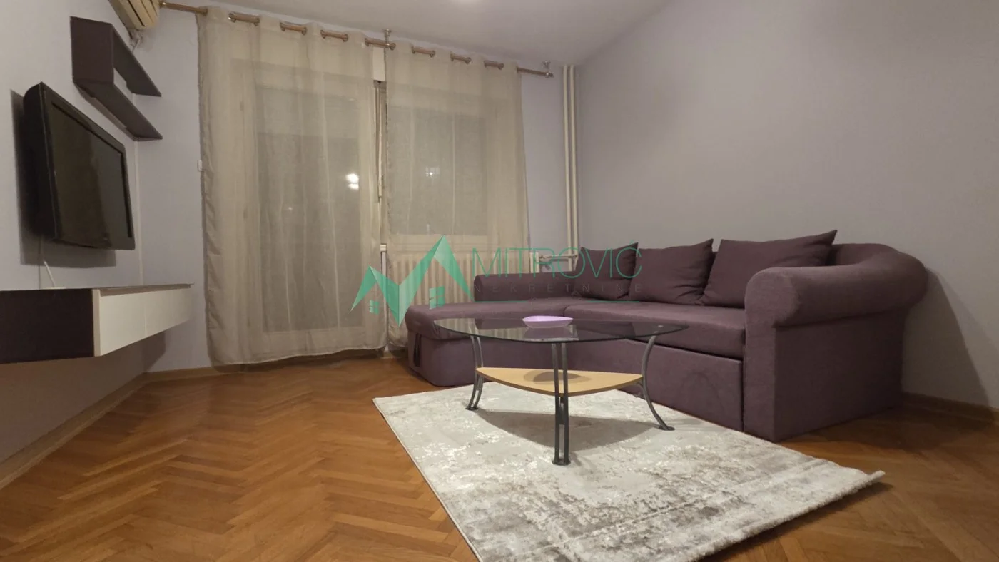 Ćirpanova, jednoiposoban 41m2 