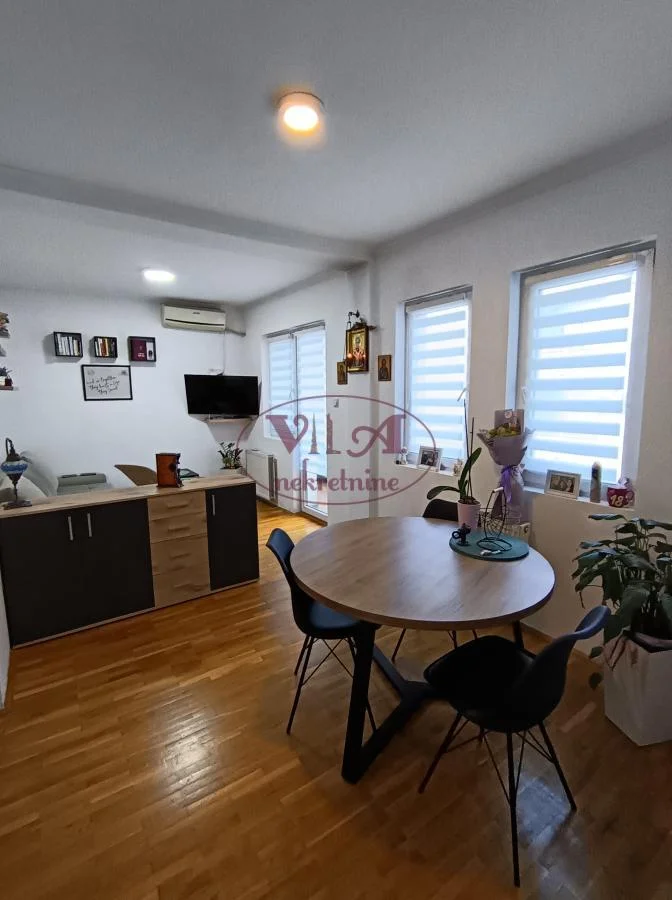 Novi Sad, Dvosoban  46 m² u Ćirpanovoj