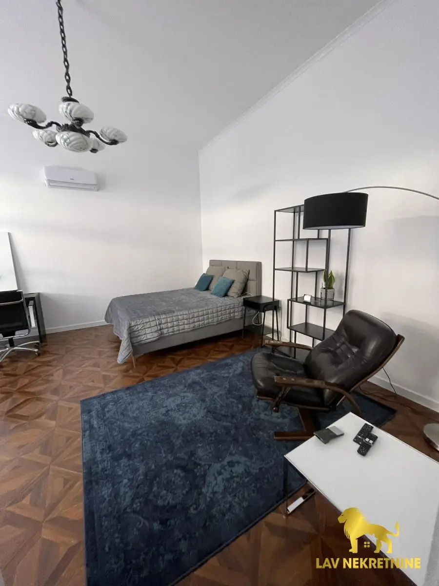Stan 55m² — Centar, Novi Sad