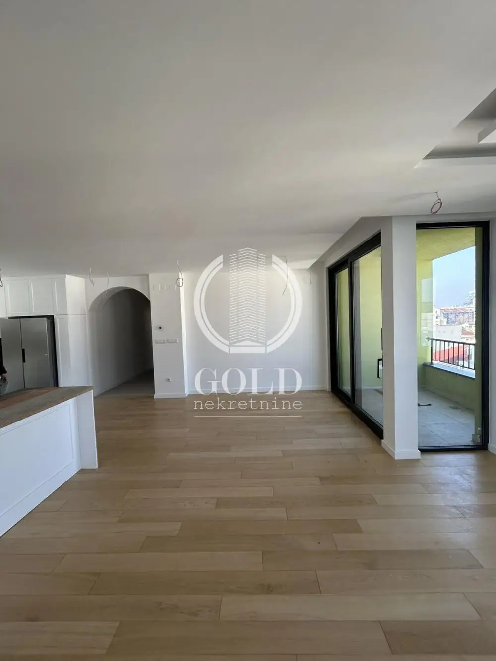LIMAN, AVENIJA GARDEN FOUR-ROOM NEW NEVER OCCUPIED rarely on offer* ID#8947