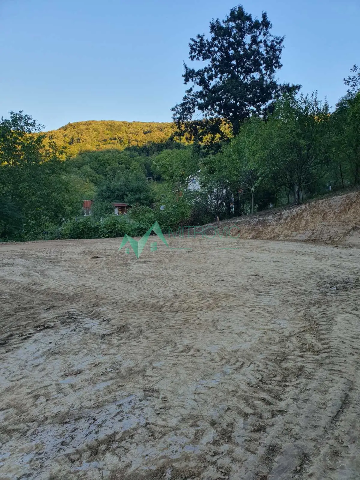 Plot area 558m2, €52/m²